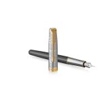 PARKER ROYAL SPECIAL EDITION SONNET CHINA 18K TÖLTŐTOLL SZÜRKE CIZELLÁLT, ARANY KLIPSZ 2207186